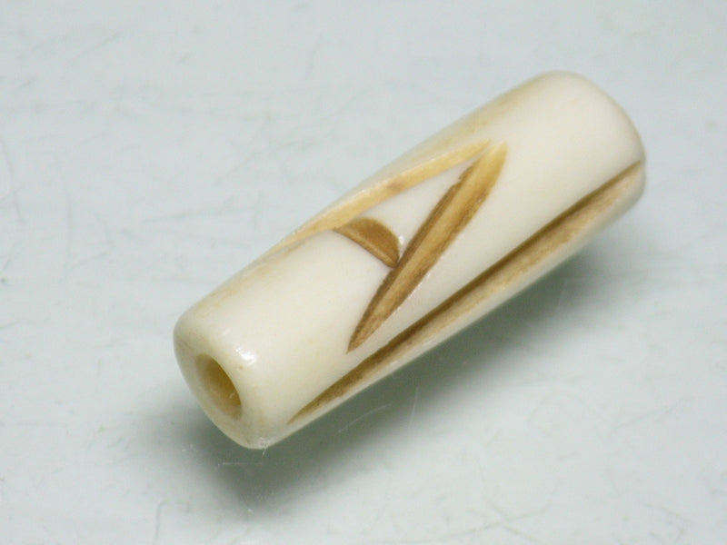 TOKO-BEADS CB134-01 Bone bead (Alphabet  A） 8~9mm CB134-01 ボーンビーズ（アルファベット A） 8~9mm Asian bead & African bead  Handmade,Lampeork,bead,asia,india,ethnic,parts,accessory,beads とんぼ玉,ビーズ,トンボ玉,アジア,インド,エスニック,手作り,パーツ,アクセサリー