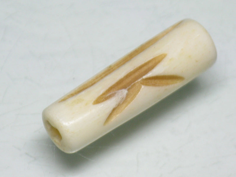 TOKO-BEADS CB134-11 Bone bead (Alphabet  K） 8~9mm CB134-11 ボーンビーズ（アルファベット K） 8~9mm Asian bead & African bead  Handmade,Lampeork,bead,asia,india,ethnic,parts,accessory,beads とんぼ玉,ビーズ,トンボ玉,アジア,インド,エスニック,手作り,パーツ,アクセサリー