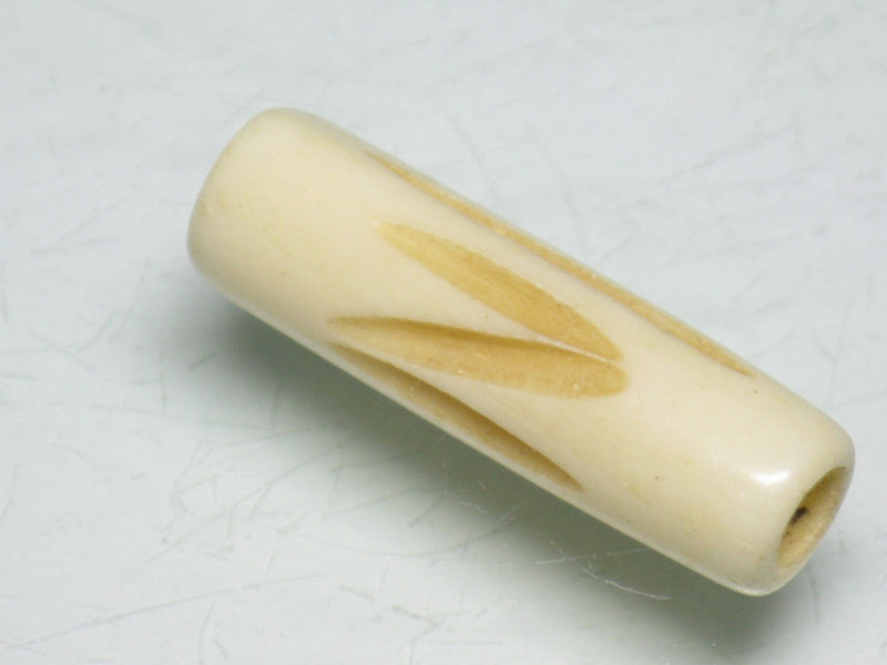 TOKO-BEADS CB134-14 Bone bead (Alphabet  N） 8~9mm CB134-14 ボーンビーズ（アルファベット N） 8~9mm Asian bead & African bead  Handmade,Lampeork,bead,asia,india,ethnic,parts,accessory,beads とんぼ玉,ビーズ,トンボ玉,アジア,インド,エスニック,手作り,パーツ,アクセサリー