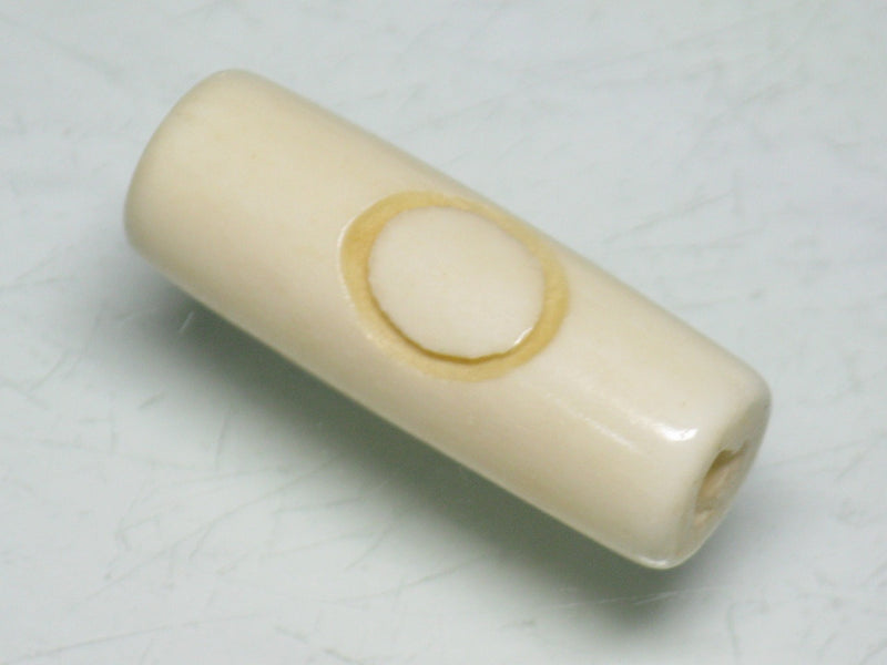 TOKO-BEADS CB134-15 Bone bead (Alphabet  O） 8~9mm CB134-15 ボーンビーズ（アルファベット O） 8~9mm Asian bead & African bead  Handmade,Lampeork,bead,asia,india,ethnic,parts,accessory,beads とんぼ玉,ビーズ,トンボ玉,アジア,インド,エスニック,手作り,パーツ,アクセサリー