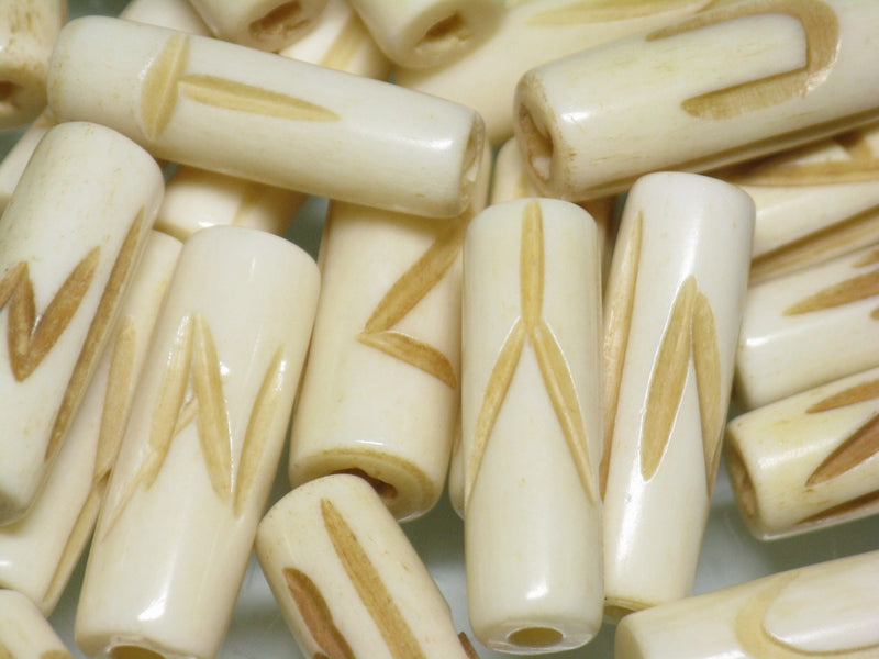 TOKO-BEADS CB134P Bone bead (assorted alphabet 30pcs) 8~9mm CB134P ボーンビーズ（アソート30個） 8~9mm Asian bead & African bead  Handmade,Lampeork,bead,asia,india,ethnic,parts,accessory,beads とんぼ玉,ビーズ,トンボ玉,アジア,インド,エスニック,手作り,パーツ,アクセサリー