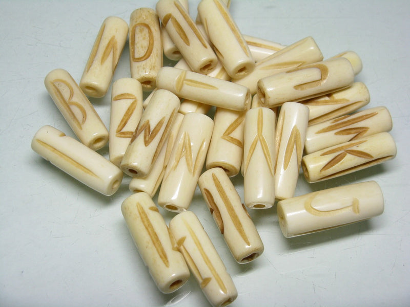 TOKO-BEADS CB134P Bone bead (assorted alphabet 30pcs) 8~9mm CB134P ボーンビーズ（アソート30個） 8~9mm Asian bead & African bead  Handmade,Lampeork,bead,asia,india,ethnic,parts,accessory,beads とんぼ玉,ビーズ,トンボ玉,アジア,インド,エスニック,手作り,パーツ,アクセサリー