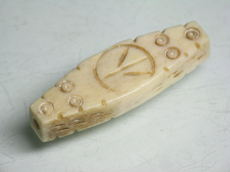 TOKO-BEADS CB143 Bone bead 12mm CB143 ボーンビーズ 12mm Asian bead & African bead  Handmade,Lampeork,bead,asia,india,ethnic,parts,accessory,beads とんぼ玉,ビーズ,トンボ玉,アジア,インド,エスニック,手作り,パーツ,アクセサリー