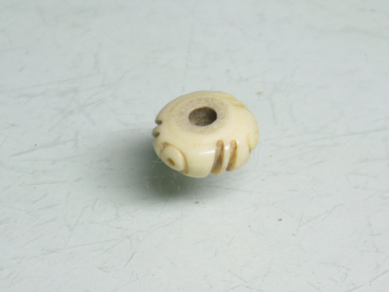 TOKO-BEADS CB151-07 Bone bead 8.5mm CB151-07 ボーンビーズ 8.5mm Asian bead & African bead  Handmade,Lampeork,bead,asia,india,ethnic,parts,accessory,beads とんぼ玉,ビーズ,トンボ玉,アジア,インド,エスニック,手作り,パーツ,アクセサリー