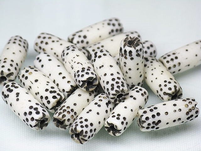 | TOKO-BEADS |CB151P-14 ボーンビーズ（18個パック） 6~8mmとんぼ玉,ビーズ,トンボ玉,アジア,インド,エスニック,手作り,パーツ,アクセサリー