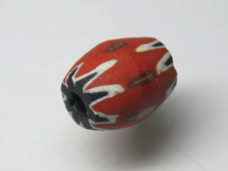 TOKO-BEADS CG907-82 Chevron bead 12mm CG907-82 シェブロンビーズ 12mm Asian bead & African bead  Handmade,Lampeork,bead,asia,india,ethnic,parts,accessory,beads とんぼ玉,ビーズ,トンボ玉,アジア,インド,エスニック,手作り,パーツ,アクセサリー
