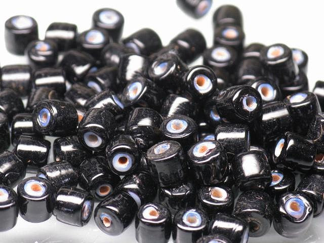 TOKO-BEADS CG916P-03 White heart bead (30g) 5~6mm CG916P-03 ホワイトハートビーズ（30g） 5~6mm Asian bead & African bead  Handmade,Lampeork,bead,asia,india,ethnic,parts,accessory,beads とんぼ玉,ビーズ,トンボ玉,アジア,インド,エスニック,手作り,パーツ,アクセサリー