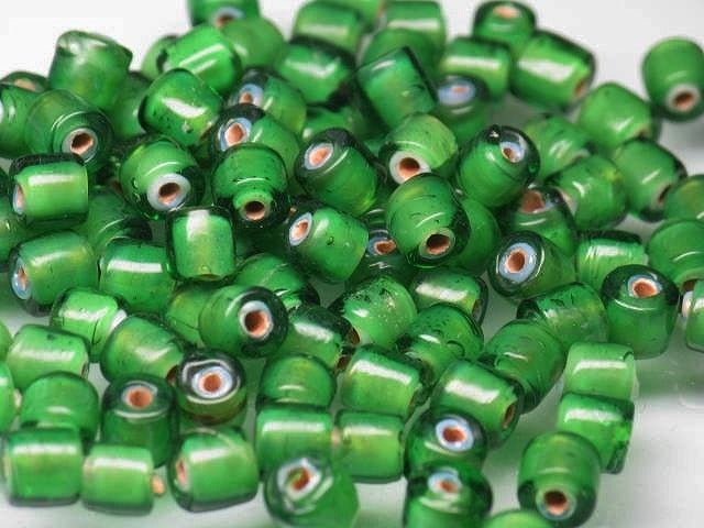 | TOKO-BEADS |CG916P-05 ホワイトハートビーズ（30g） 5~6mmとんぼ玉,ビーズ,トンボ玉,アジア,インド,エスニック,手作り,パーツ,アクセサリー