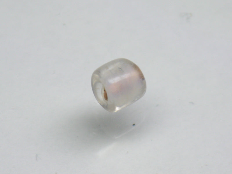 TOKO-BEADS CG916S-02 White heart bead 5~6mm CG916S-02 ホワイトハートビーズ 5~6mm Asian bead & African bead  Handmade,Lampeork,bead,asia,india,ethnic,parts,accessory,beads とんぼ玉,ビーズ,トンボ玉,アジア,インド,エスニック,手作り,パーツ,アクセサリー
