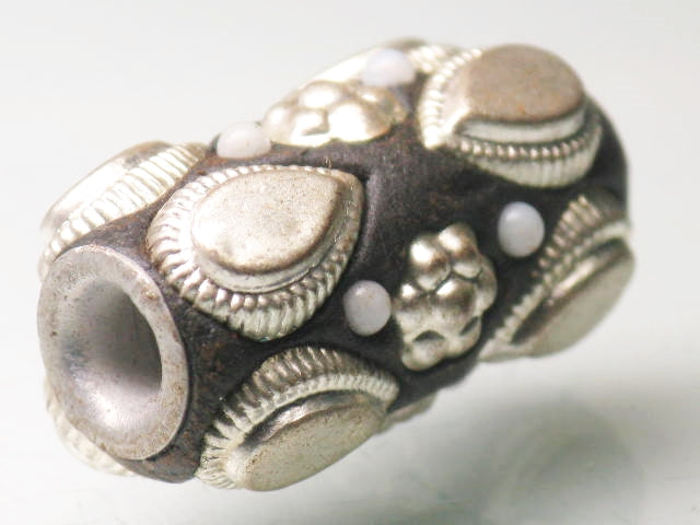 TOKO-BEADS CL201-64 Indian Ladakh bead 13.5mm CL201-64 ラダックビーズ 13.5mm Asian bead & African bead  Handmade,Lampeork,bead,asia,india,ethnic,parts,accessory,beads とんぼ玉,ビーズ,トンボ玉,アジア,インド,エスニック,手作り,パーツ,アクセサリー