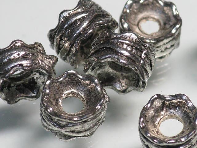 | TOKO-BEADS |CM030P メタルビーズ（50個パック） 7.5mm 在庫限りとんぼ玉,ビーズ,トンボ玉,アジア,インド,エスニック,手作り,パーツ,アクセサリー