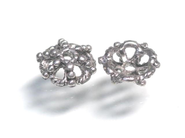 TOKO-BEADS CM031 Metal bead 6.5mm (cannot be restocked) CM031 メタルキャップ 6.5mm 在庫限り Asian bead & African bead  Handmade,Lampeork,bead,asia,india,ethnic,parts,accessory,beads とんぼ玉,ビーズ,トンボ玉,アジア,インド,エスニック,手作り,パーツ,アクセサリー