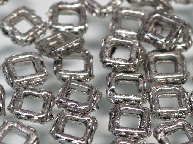 TOKO-BEADS CM103P Metal bead (50pcs) 5mm CM103P メタルビーズ（50個パック） 5mm Asian bead & African bead  Handmade,Lampeork,bead,asia,india,ethnic,parts,accessory,beads とんぼ玉,ビーズ,トンボ玉,アジア,インド,エスニック,手作り,パーツ,アクセサリー