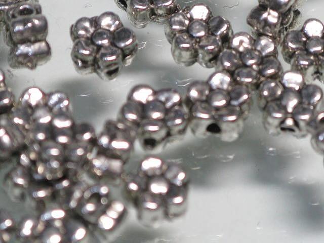 TOKO-BEADS CM107P Metal bead (50pcs) 5.5mm CM107P メタルビーズ（50個パック） 5.5mm Asian bead & African bead  Handmade,Lampeork,bead,asia,india,ethnic,parts,accessory,beads とんぼ玉,ビーズ,トンボ玉,アジア,インド,エスニック,手作り,パーツ,アクセサリー