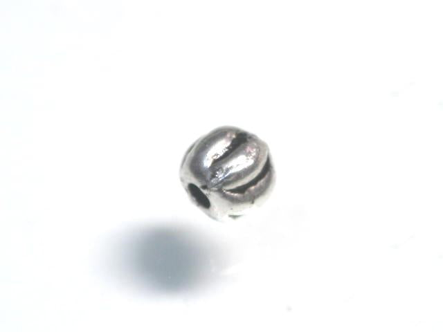 TOKO-BEADS CM142 Metal bead 4mm (cannot be restocked) CM142 メタルビーズ 4mm 在庫限り Asian bead & African bead  Handmade,Lampeork,bead,asia,india,ethnic,parts,accessory,beads とんぼ玉,ビーズ,トンボ玉,アジア,インド,エスニック,手作り,パーツ,アクセサリー