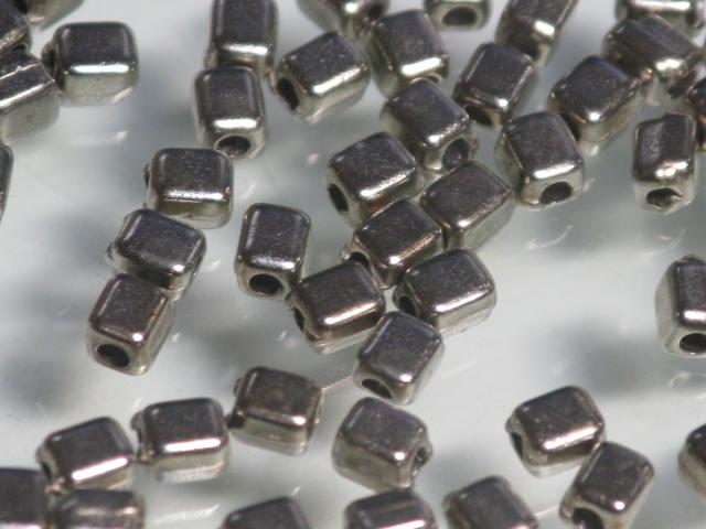 | TOKO-BEADS |CM164P-01 メタルビーズ（50個パック） 2mmとんぼ玉,ビーズ,トンボ玉,アジア,インド,エスニック,手作り,パーツ,アクセサリー