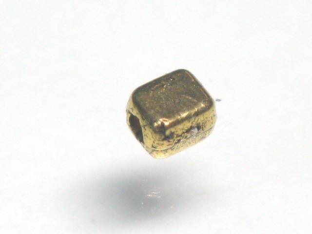TOKO-BEADS CM164 Metal bead 2mm CM164 メタルビーズ 2mm Asian bead & African bead  Handmade,Lampeork,bead,asia,india,ethnic,parts,accessory,beads とんぼ玉,ビーズ,トンボ玉,アジア,インド,エスニック,手作り,パーツ,アクセサリー
