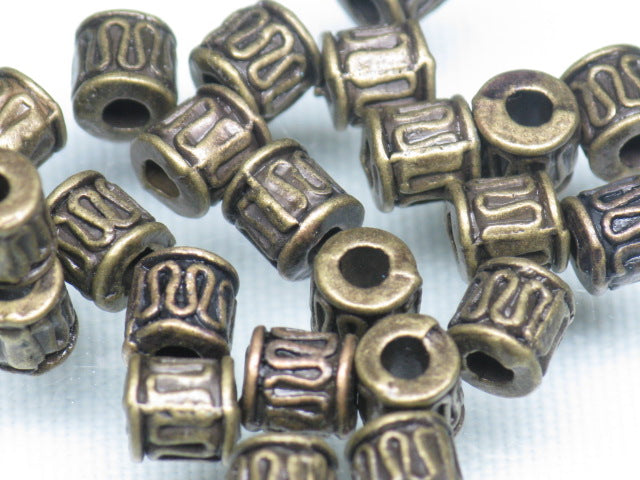 TOKO-BEADS CM176P Metal bead (50pcs) 4.5mm CM176P メタルビーズ（50個パック） 4.5mm Asian bead & African bead  Handmade,Lampeork,bead,asia,india,ethnic,parts,accessory,beads とんぼ玉,ビーズ,トンボ玉,アジア,インド,エスニック,手作り,パーツ,アクセサリー
