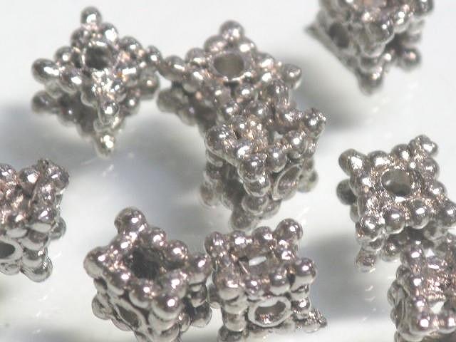 TOKO-BEADS CM207P Metal bead (50pcs) 5.5mm CM207P メタルビーズ（50個パック） 5.5mm Asian bead & African bead  Handmade,Lampeork,bead,asia,india,ethnic,parts,accessory,beads とんぼ玉,ビーズ,トンボ玉,アジア,インド,エスニック,手作り,パーツ,アクセサリー
