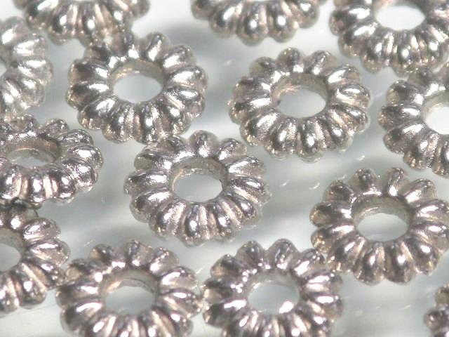 TOKO-BEADS CM208P Metal bead (50pcs) 6mm CM208P メタルビーズ（50個パック） 6mm Asian bead & African bead  Handmade,Lampeork,bead,asia,india,ethnic,parts,accessory,beads とんぼ玉,ビーズ,トンボ玉,アジア,インド,エスニック,手作り,パーツ,アクセサリー