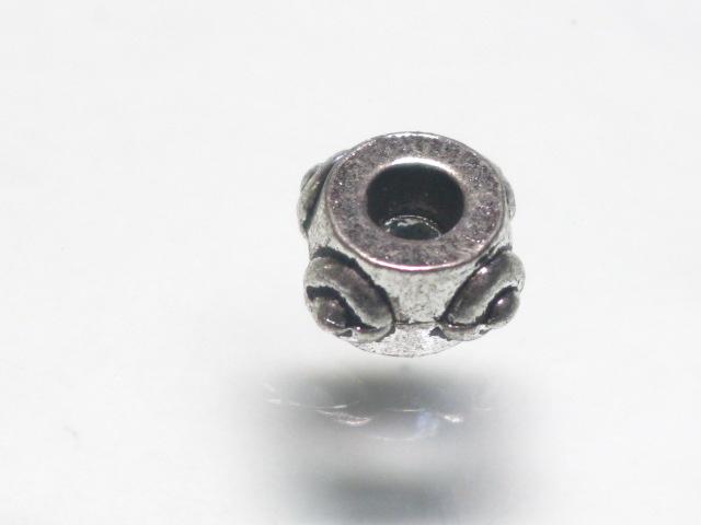 TOKO-BEADS CM221-18S Metal bead 5.5mm CM221-18S メタルビーズ 5.5mm Asian bead & African bead  Handmade,Lampeork,bead,asia,india,ethnic,parts,accessory,beads とんぼ玉,ビーズ,トンボ玉,アジア,インド,エスニック,手作り,パーツ,アクセサリー