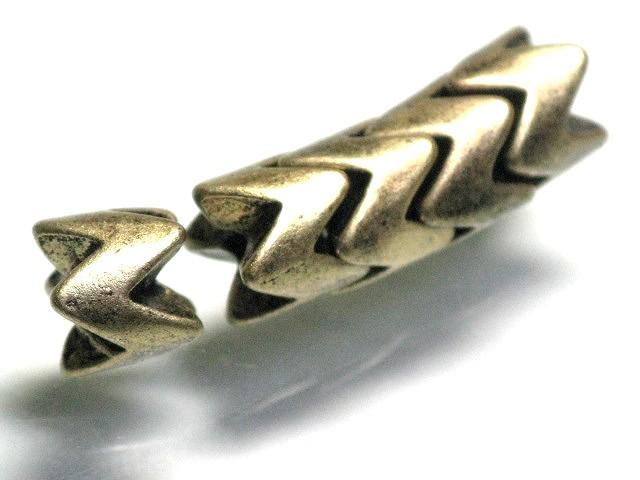 TOKO-BEADS CM224-60P Snake bead (50pcs) 7.5mm CM224-60P スネークビーズ（メタル50個パック） 7.5mm Asian bead & African bead  Handmade,Lampeork,bead,asia,india,ethnic,parts,accessory,beads とんぼ玉,ビーズ,トンボ玉,アジア,インド,エスニック,手作り,パーツ,アクセサリー