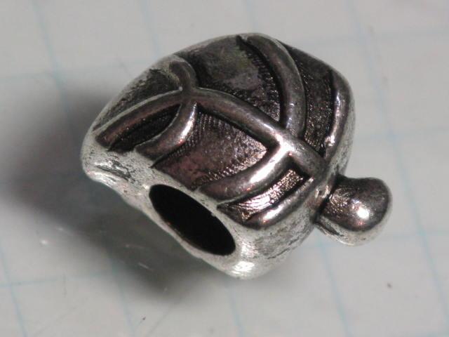 TOKO-BEADS CM225-22S Metal bead 13.5mm CM225-22S メタルビーズ 13.5mm Asian bead & African bead  Handmade,Lampeork,bead,asia,india,ethnic,parts,accessory,beads とんぼ玉,ビーズ,トンボ玉,アジア,インド,エスニック,手作り,パーツ,アクセサリー