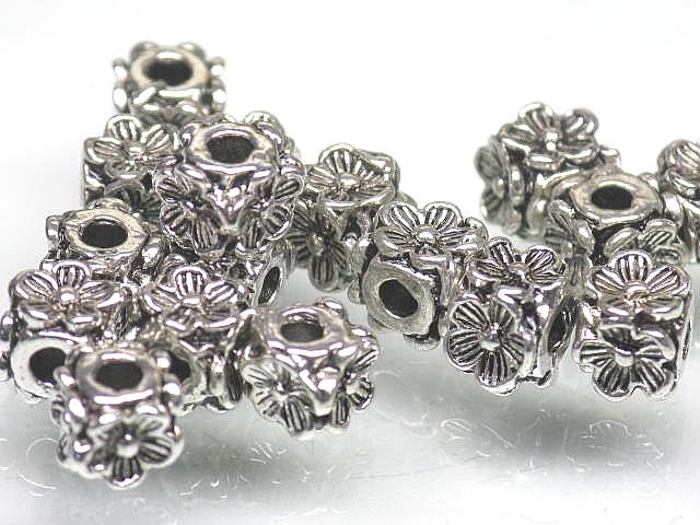TOKO-BEADS CM226-03P Metal bead (50pcs) 5mm CM226-03P メタルビーズ（50個パック） 5mm Asian bead & African bead  Handmade,Lampeork,bead,asia,india,ethnic,parts,accessory,beads とんぼ玉,ビーズ,トンボ玉,アジア,インド,エスニック,手作り,パーツ,アクセサリー