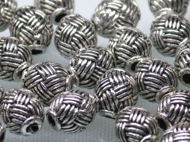 TOKO-BEADS CM226-26P Metal bead (50pcs) 7.5mm CM226-26P メタルビーズ（50個パック） 7.5mm Asian bead & African bead  Handmade,Lampeork,bead,asia,india,ethnic,parts,accessory,beads とんぼ玉,ビーズ,トンボ玉,アジア,インド,エスニック,手作り,パーツ,アクセサリー