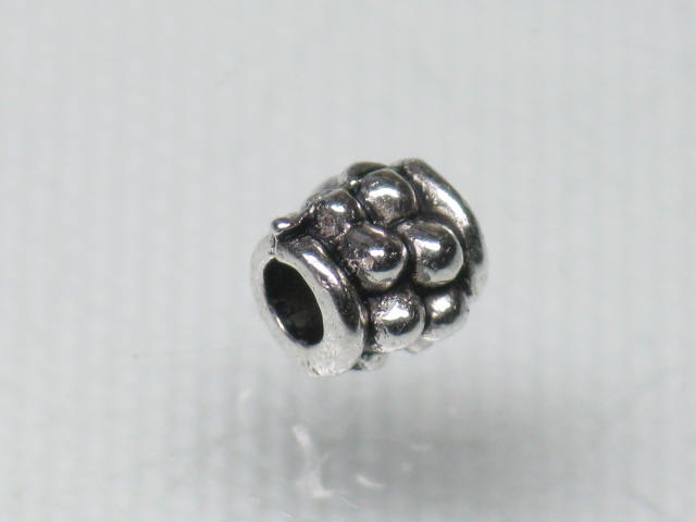 TOKO-BEADS CM226-18S Metal bead 4mm CM226-18S メタルビーズ 4mm Asian bead & African bead  Handmade,Lampeork,bead,asia,india,ethnic,parts,accessory,beads とんぼ玉,ビーズ,トンボ玉,アジア,インド,エスニック,手作り,パーツ,アクセサリー