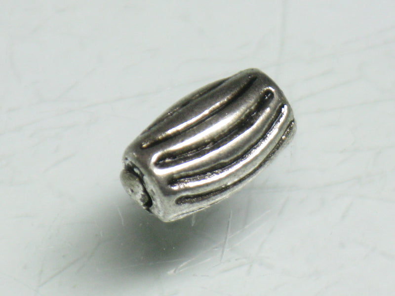 TOKO-BEADS CM226-34S Metal bead 4mm CM226-34S メタルビーズ 4mm Asian bead & African bead  Handmade,Lampeork,bead,asia,india,ethnic,parts,accessory,beads とんぼ玉,ビーズ,トンボ玉,アジア,インド,エスニック,手作り,パーツ,アクセサリー
