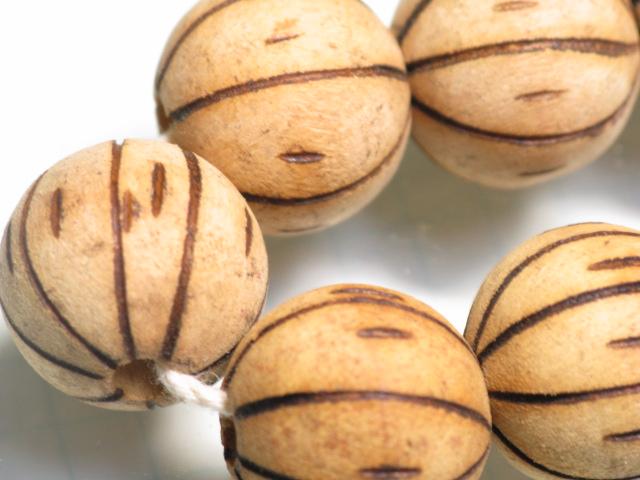 TOKO-BEADS CW005P Wooden bead (10pcs) 14mm CW005P ウッドビーズ（10個パック） 14mm Asian bead & African bead  Handmade,Lampeork,bead,asia,india,ethnic,parts,accessory,beads とんぼ玉,ビーズ,トンボ玉,アジア,インド,エスニック,手作り,パーツ,アクセサリー