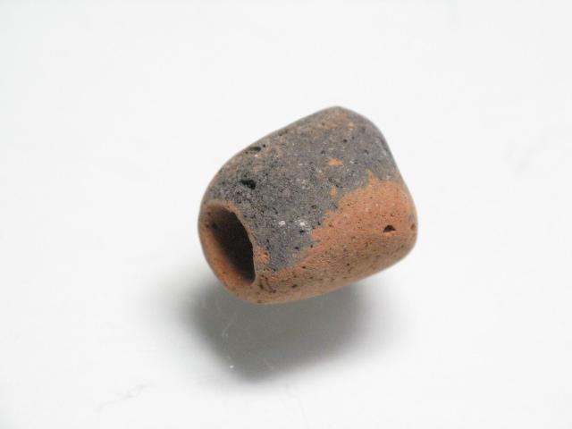 TOKO-BEADS CZ221-01 Antique Clay bead 14mm CZ221-01 アンティーククレイビーズ 14mm Asian bead & African bead  Handmade,Lampeork,bead,asia,india,ethnic,parts,accessory,beads とんぼ玉,ビーズ,トンボ玉,アジア,インド,エスニック,手作り,パーツ,アクセサリー