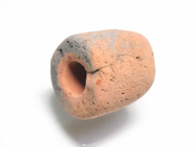 TOKO-BEADS CZ221-04 Antique Clay bead 18mm CZ221-04 アンティーククレイビーズ 18mm Asian bead & African bead  Handmade,Lampeork,bead,asia,india,ethnic,parts,accessory,beads とんぼ玉,ビーズ,トンボ玉,アジア,インド,エスニック,手作り,パーツ,アクセサリー