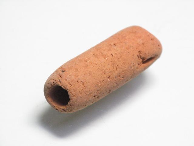 TOKO-BEADS CZ221-32 Antique Clay bead 13mm CZ221-32 アンティーククレイビーズ 13mm Asian bead & African bead  Handmade,Lampeork,bead,asia,india,ethnic,parts,accessory,beads とんぼ玉,ビーズ,トンボ玉,アジア,インド,エスニック,手作り,パーツ,アクセサリー
