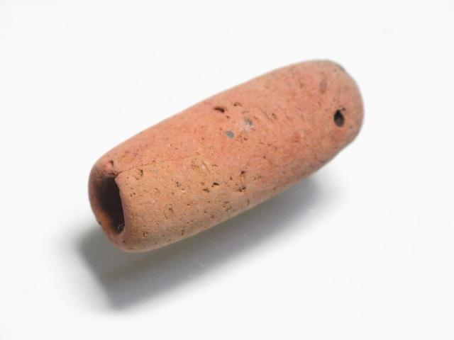 TOKO-BEADS CZ221-45 Antique Clay bead 13mm CZ221-45 アンティーククレイビーズ 13mm Asian bead & African bead  Handmade,Lampeork,bead,asia,india,ethnic,parts,accessory,beads とんぼ玉,ビーズ,トンボ玉,アジア,インド,エスニック,手作り,パーツ,アクセサリー