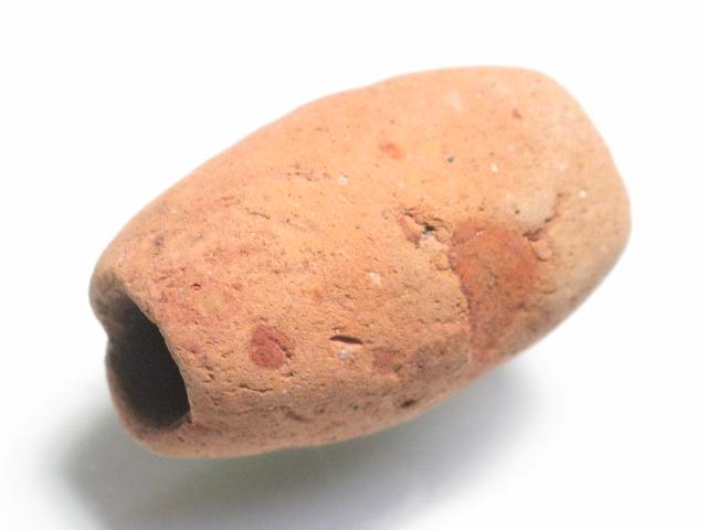 TOKO-BEADS CZ221-54 Antique Clay bead 20mm CZ221-54 アンティーククレイビーズ 20mm Asian bead & African bead  Handmade,Lampeork,bead,asia,india,ethnic,parts,accessory,beads とんぼ玉,ビーズ,トンボ玉,アジア,インド,エスニック,手作り,パーツ,アクセサリー