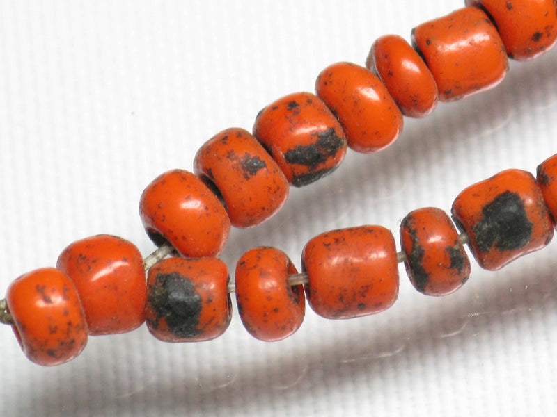TOKO-BEADS DG006 Afgan Antique bead (strand) 4.5mm DG006 アフガンアンティークシードビーズ（連） 4.5mm Asian bead & African bead  Handmade,Lampeork,bead,asia,india,ethnic,parts,accessory,beads とんぼ玉,ビーズ,トンボ玉,アジア,インド,エスニック,手作り,パーツ,アクセサリー