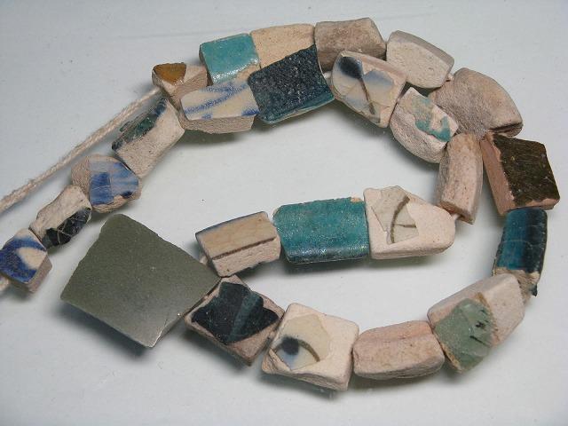 TOKO-BEADS DZ019N-01 Old Pottery bead (strand) 10~22mm DZ019N-01 古陶片ビーズ（連） 10~22mm Asian bead & African bead  Handmade,Lampeork,bead,asia,india,ethnic,parts,accessory,beads とんぼ玉,ビーズ,トンボ玉,アジア,インド,エスニック,手作り,パーツ,アクセサリー
