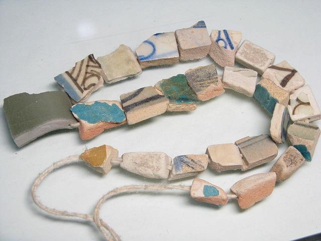 TOKO-BEADS DZ019N-10 Old Pottery bead (strand) 15~30mm DZ019N-10 古陶片ビーズ（連） 15~30mm Asian bead & African bead  Handmade,Lampeork,bead,asia,india,ethnic,parts,accessory,beads とんぼ玉,ビーズ,トンボ玉,アジア,インド,エスニック,手作り,パーツ,アクセサリー