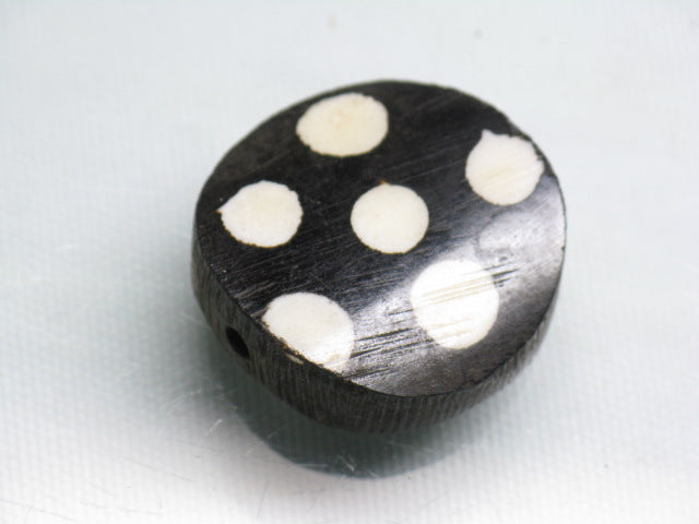 TOKO-BEADS EB001-10S Bone bead 22~25mm EB001-10S ボーンビーズ 22~25mm Asian bead & African bead  Handmade,Lampeork,bead,asia,india,ethnic,parts,accessory,beads とんぼ玉,ビーズ,トンボ玉,アジア,インド,エスニック,手作り,パーツ,アクセサリー