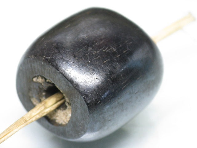 TOKO-BEADS EB052-20 Bone bead 25mm EB052-20 大粒ボーンビーズ 25mm Asian bead & African bead  Handmade,Lampeork,bead,asia,india,ethnic,parts,accessory,beads とんぼ玉,ビーズ,トンボ玉,アジア,インド,エスニック,手作り,パーツ,アクセサリー