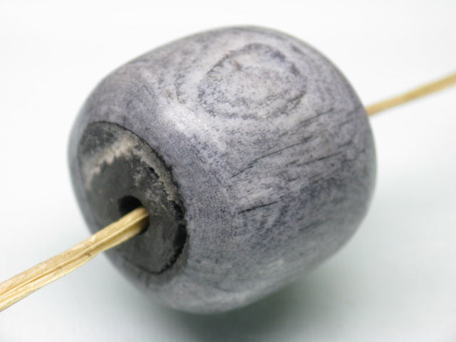 TOKO-BEADS EB053-07 Bone bead 24mm EB053-07 大粒ボーンビーズ 24mm Asian bead & African bead  Handmade,Lampeork,bead,asia,india,ethnic,parts,accessory,beads とんぼ玉,ビーズ,トンボ玉,アジア,インド,エスニック,手作り,パーツ,アクセサリー