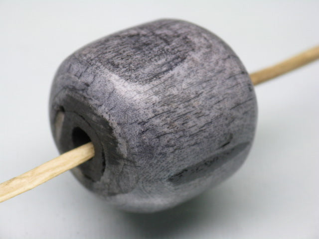 TOKO-BEADS EB053-16 Bone bead 22mm EB053-16 大粒ボーンビーズ 22mm Asian bead & African bead  Handmade,Lampeork,bead,asia,india,ethnic,parts,accessory,beads とんぼ玉,ビーズ,トンボ玉,アジア,インド,エスニック,手作り,パーツ,アクセサリー