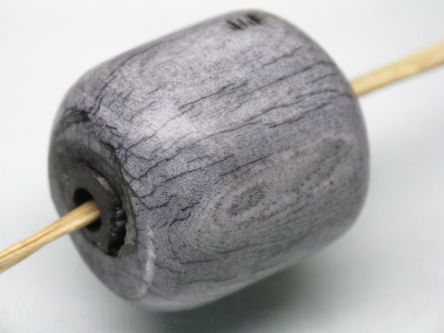 TOKO-BEADS EB053-17 Bone bead 22mm EB053-17 大粒ボーンビーズ 22mm Asian bead & African bead  Handmade,Lampeork,bead,asia,india,ethnic,parts,accessory,beads とんぼ玉,ビーズ,トンボ玉,アジア,インド,エスニック,手作り,パーツ,アクセサリー