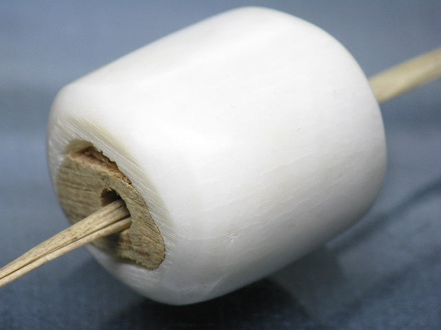 TOKO-BEADS EB054-04 Bone bead 25mm EB054-04 大粒ボーンビーズ 25mm Asian bead & African bead  Handmade,Lampeork,bead,asia,india,ethnic,parts,accessory,beads とんぼ玉,ビーズ,トンボ玉,アジア,インド,エスニック,手作り,パーツ,アクセサリー
