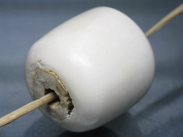 TOKO-BEADS EB054-06 Bone bead 25mm EB054-06 大粒ボーンビーズ 25mm Asian bead & African bead  Handmade,Lampeork,bead,asia,india,ethnic,parts,accessory,beads とんぼ玉,ビーズ,トンボ玉,アジア,インド,エスニック,手作り,パーツ,アクセサリー