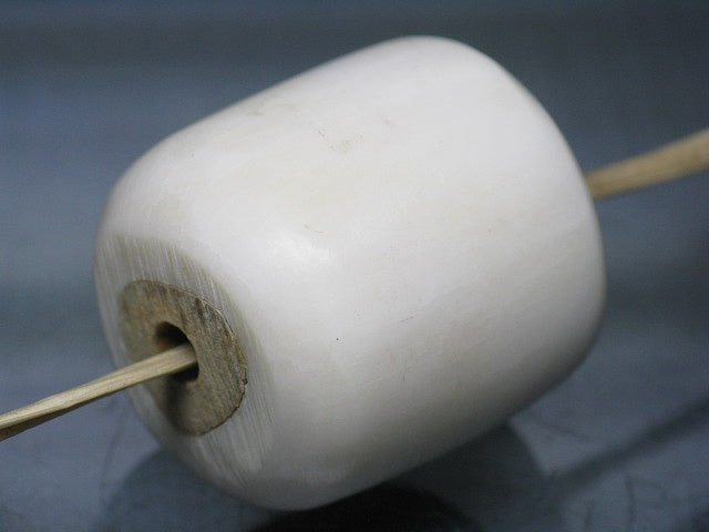 TOKO-BEADS EB054-07 Bone bead 23mm EB054-07 大粒ボーンビーズ 23mm Asian bead & African bead  Handmade,Lampeork,bead,asia,india,ethnic,parts,accessory,beads とんぼ玉,ビーズ,トンボ玉,アジア,インド,エスニック,手作り,パーツ,アクセサリー