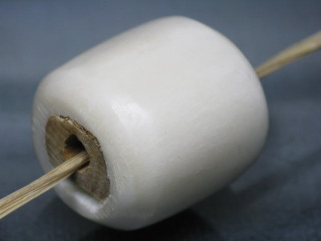 TOKO-BEADS EB054-09 Bone bead 25mm EB054-09 大粒ボーンビーズ 25mm Asian bead & African bead  Handmade,Lampeork,bead,asia,india,ethnic,parts,accessory,beads とんぼ玉,ビーズ,トンボ玉,アジア,インド,エスニック,手作り,パーツ,アクセサリー