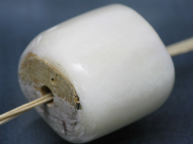 TOKO-BEADS EB054-17 Bone bead 27mm EB054-17 大粒ボーンビーズ 27mm Asian bead & African bead  Handmade,Lampeork,bead,asia,india,ethnic,parts,accessory,beads とんぼ玉,ビーズ,トンボ玉,アジア,インド,エスニック,手作り,パーツ,アクセサリー